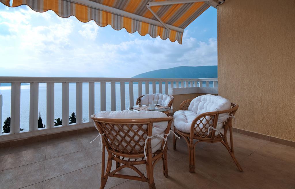 Villa Tenzera Herceg Novi Zimmer foto