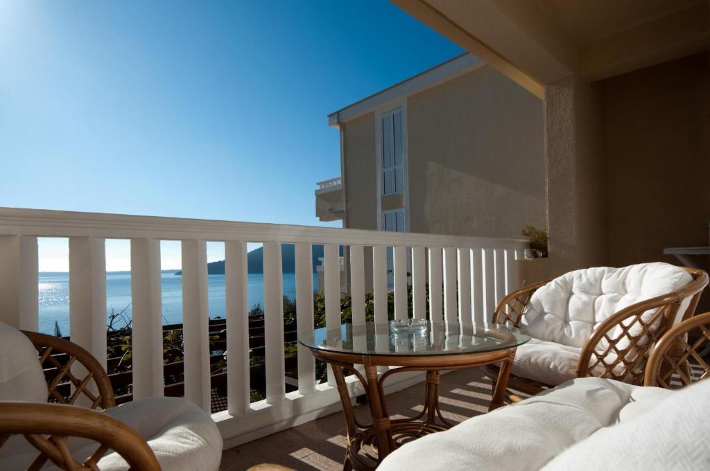 Villa Tenzera Herceg Novi Zimmer foto
