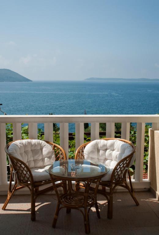 Villa Tenzera Herceg Novi Zimmer foto